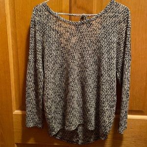Backless Sweater